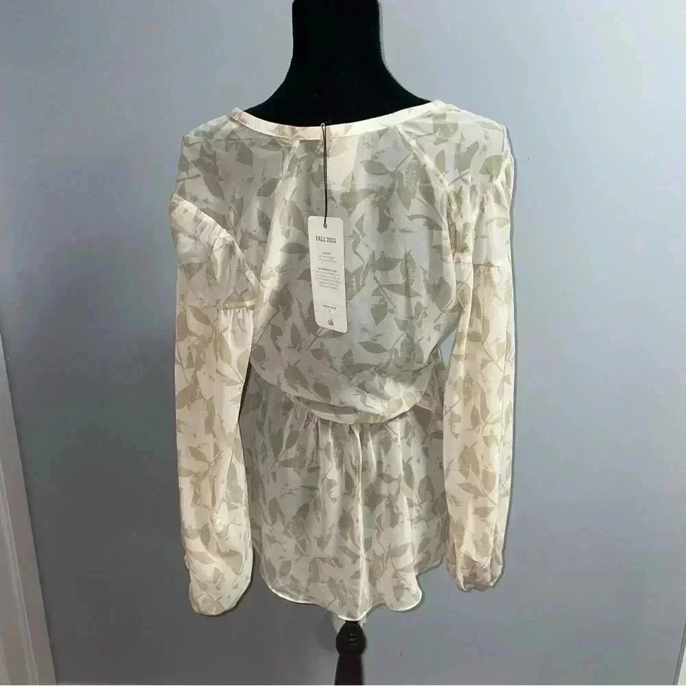 Cabi Couplet Blouse - Picture 4 of 8